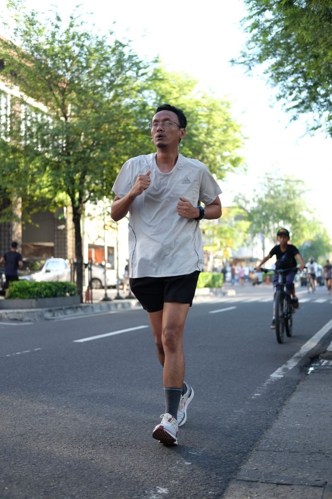 Dyan Raditya Sinukarta running in Yogyakarta